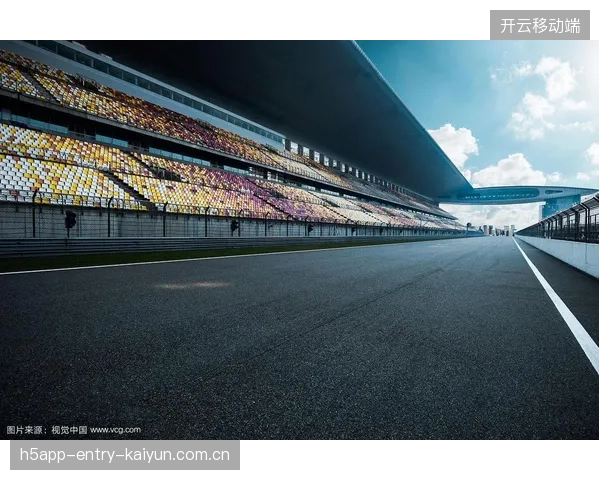 F1赛事技术官员现场解读赛车场技术细节吸粉