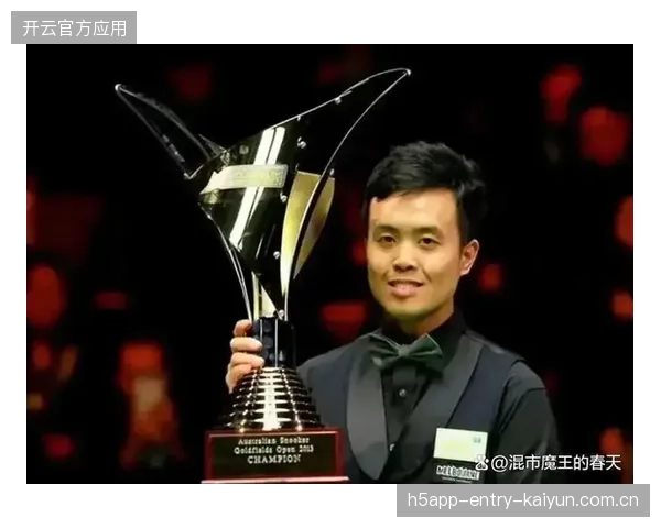 傅家俊训练照曝光，引中国球迷集体怀念